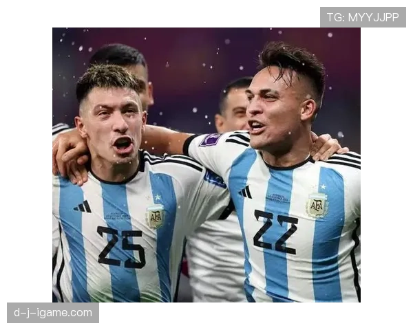 阿根廷队战术革新显成效,灵活变阵成世界杯争冠关键 阿根廷队战术革新显成效,灵活变阵成世界杯争冠关键